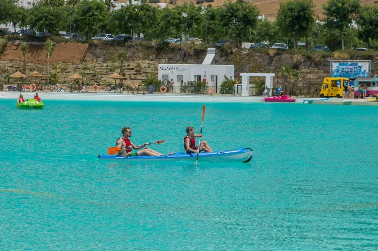 אסטפונה Alcazaba Lagoon Luxury Appartment ספרד
